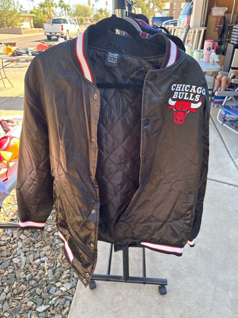 NBA Chicago Bulls Ultra Game Satin Varsity Bomber Jacket Size Small Black Red